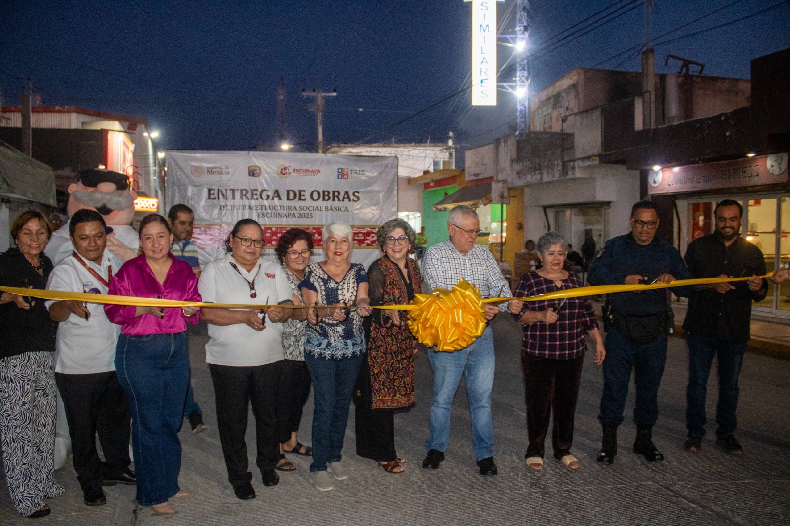 Entrega Gobierno de Escuinapa, pavimentación en la calle Francisco Pérez; destaca inversión de más de 2.4 millones de pesos