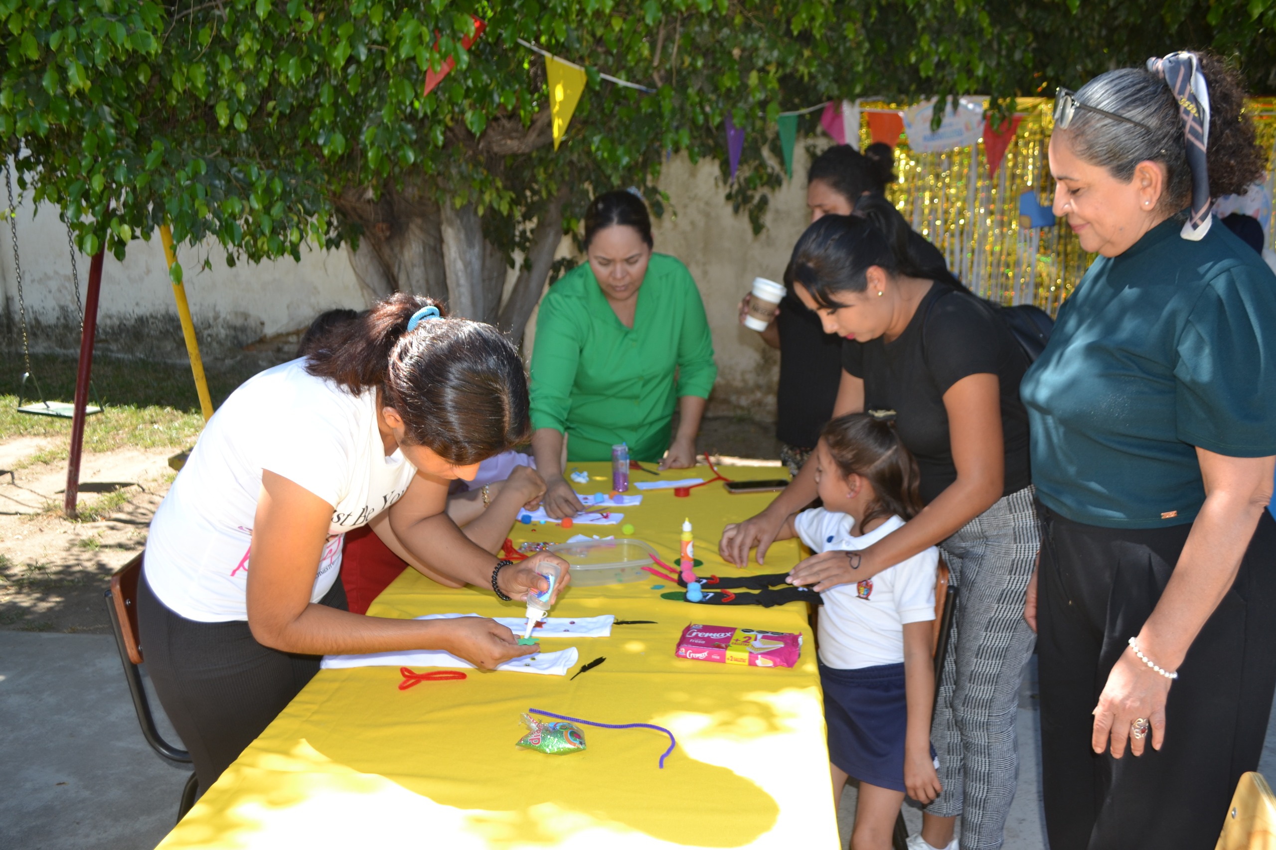 Conmemoran la neurodiversidad con jornada “Un mundo de colores: Talentos y Sentidos” en el CAM No. 09