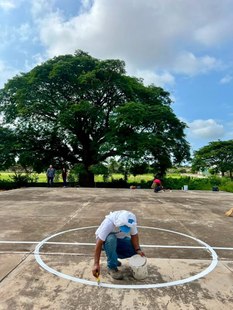 Ayuntamiento de Escuinapa rehabilita el Parque Azteca para el disfrute de las familias