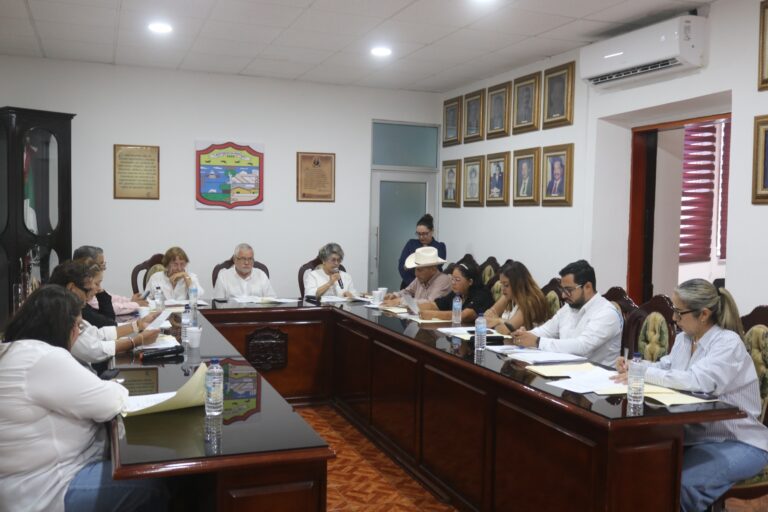 Celebra Cabildo de Escuinapa Sesión Ordinaria No. 45; avanzan acuerdos en favor del orden administrativo y comercial